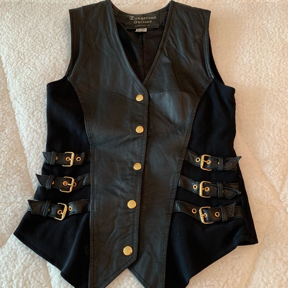 Black Leather Vest - Picture 1 of 5